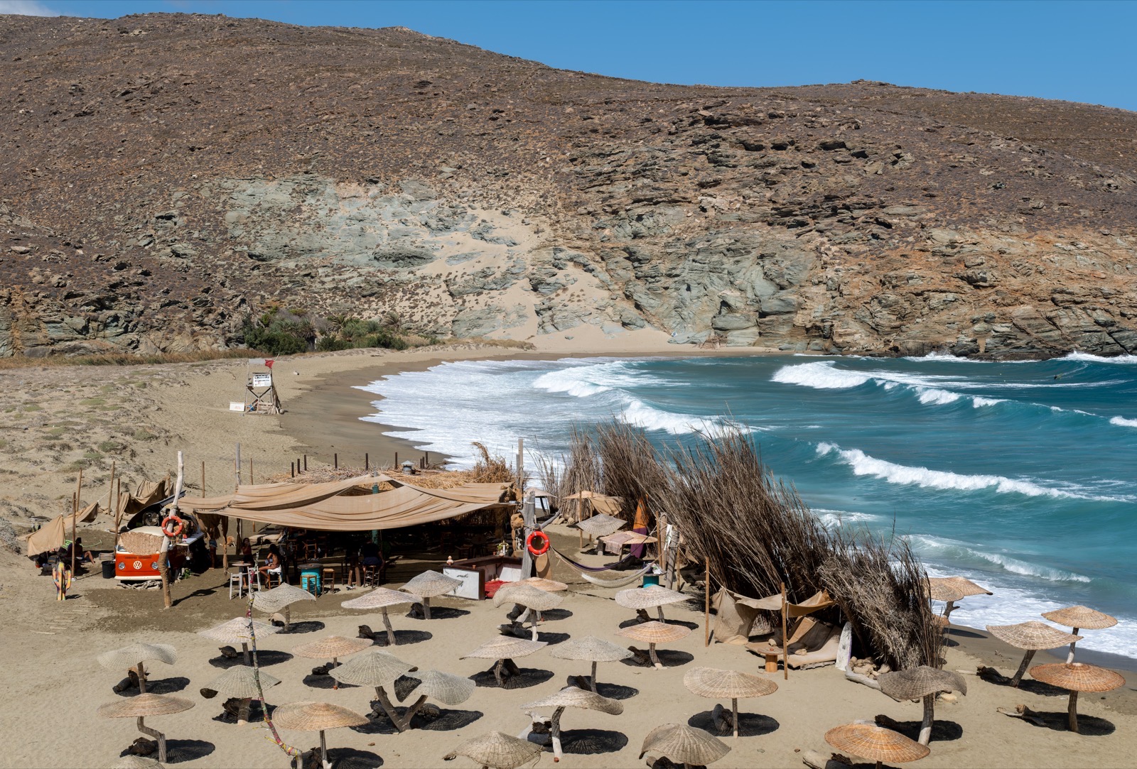Tzitzikas: Beach Bar on Kalamata’s Beach